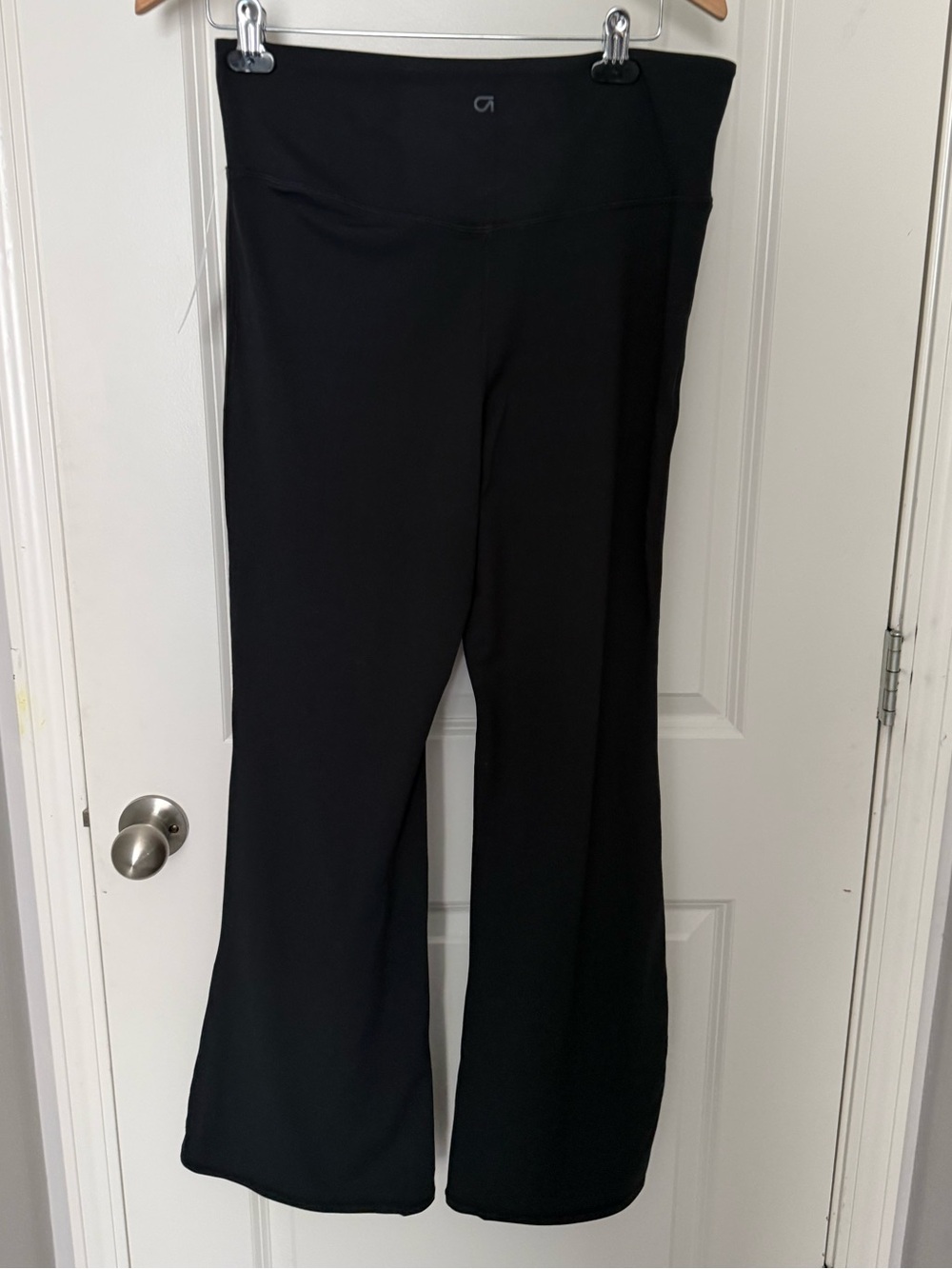 GapFit Sky High Flare Legging Pants Full Length- Black - L- NWT - Picture 12 of 12